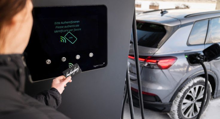 Inteligentní funkce optimalizují dojezd a nabíjecí výkony. foto: Audi