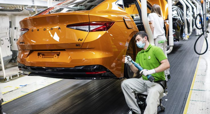 Výroba elektromobilu Škoda ENYAQ iV Coupé v Mladé Boleslavi. foto: Škoda Auto