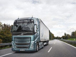 V roce 2021 společnost Volvo Trucks přijala objednávky, včetně závazných budoucích objednávek, na více než 1 100 elektrických nákladních vozidel po celém světě. foto: Volvo Trucks