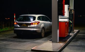 Na čerpacích stanicích bude možné se nově setkat s produktem Diesel Optimal Pro, motorovou naftou s 15% příměsí HVO (syntetická bionafta). foto: Skitterphoto