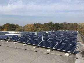 Solární panely na střeše, kde je pro ně nejvhodnější umístění. foto: Solar Global