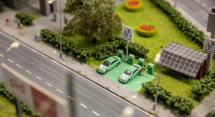 Nabíjecí stanice pro elektromobily se staly běžnou součástí dopravní infrastruktury. foto: OICT