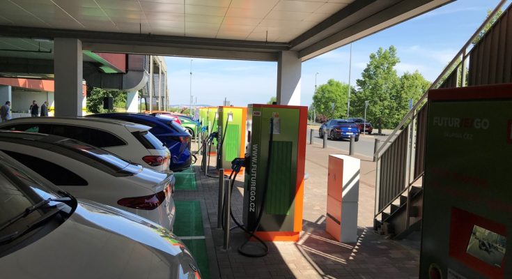 Dobíjecí huby jsou koncipovány s možností budoucího zvyšování výkonu stanic. foto: ČEZ