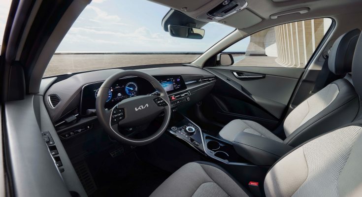 Interiér nové Kia Niro. foto: Kia