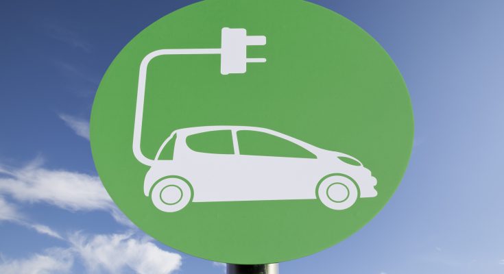 Akcie elektromobilních firem mohou být zajímavá investice. foto: DepositPhotos