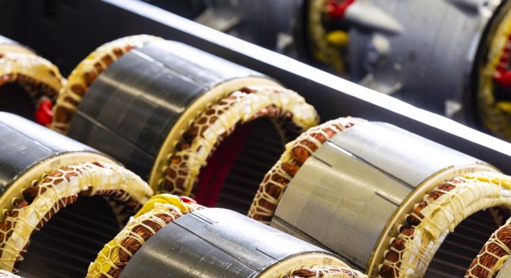 Valeo aktuálně ohlásilo, že skupina Valeo začleňuje 100 % základního kapitálu společnosti Valeo Siemens eAutomotive do své divize Powertrain Systems. foto: Valeo