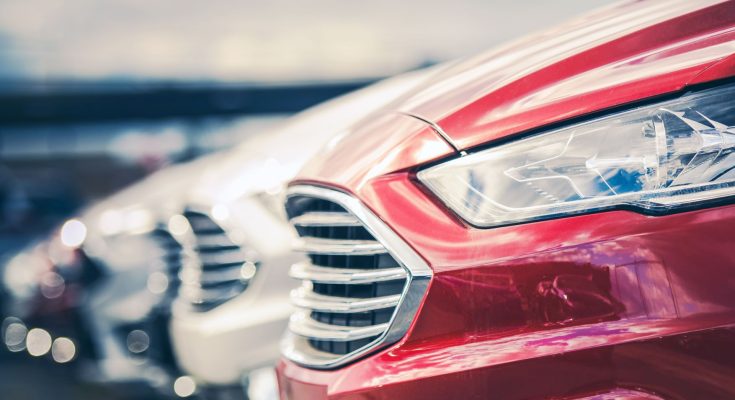 Ceny nových vozů rostou pomaleji než inflace, jsou proto relativně o 4,7 % levnější než v únoru tohoto roku