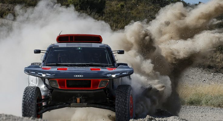 Audi RS Q e-tron E2 hodlá navázat na úspěchy první verze Audi RS Q e-tron. foto: Audi