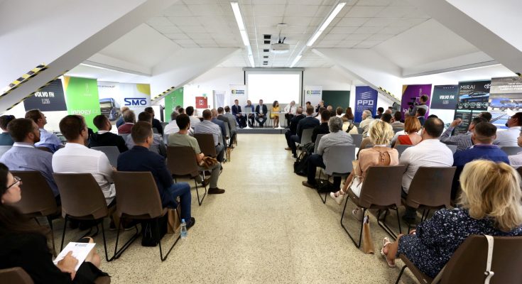 Pro dosažení maximálního potenciálu plynové mobility je nezbytná podpora státu v duchu zachování technologické neutrality, zaznělo také na Dnu plynové mobility 2022.