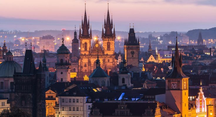 Praha se snaží šetřit i na energiích. foto: d_poltoradnev, licence Pixabay