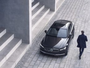 Většina evropských automobilek už dnes nějak funguje v oblasti sdílení aut a služeb na auta na vyžádání. foto: Volvo