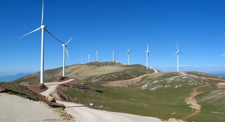 Větrné elektrárny v Řecku. foto: Koliri, licence CC BY-SA 3.0
