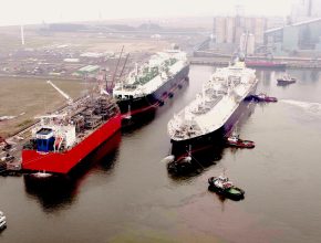 LNG terminál v nizozemském přístavu Eemshaven. foto: ČEZ