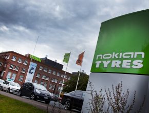 Čisté tržby společnosti v roce 2021 dosáhly 1,7 miliardy eur. Společnost v roce 2021 zaměstnávala přibližně 4 900 lidí. Společnost Nokian Tyres je kótována na burze Nasdaq Helsinki. foto: Nokian Tyres