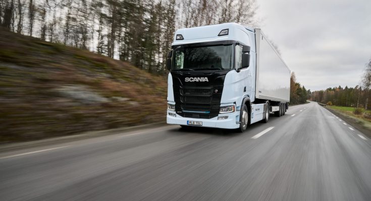 Nákladní elektromobily Scania jsou mezi zákazníky čím dál tím oblíbenější. foto: Scania