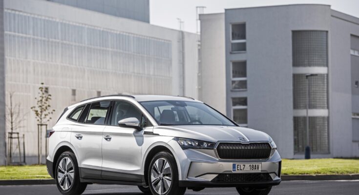 Škoda Enyaq iV ve verzi 50 nabídne oficiálně dojezd až 365 km, reálně to ale podle nás bude do 250 km. foto: Škoda Auto