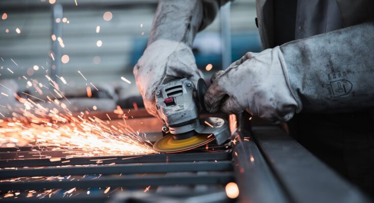 Evropa přestává být v oblasti výroby oceli konkurenceschopná. foto: jannonivergall, licence Pixabay