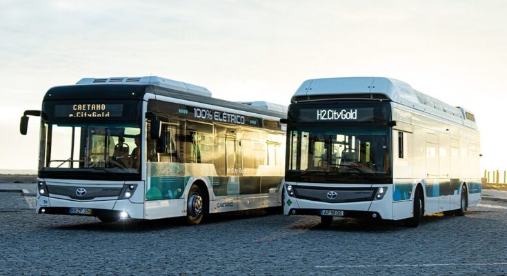 Vodíkový autobus Caetano. foto: Toyota