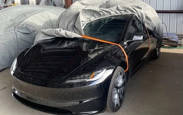 Tohle by měl být jeden z prvních obrázků nové generace Tesla Model 3. foto: Reddit