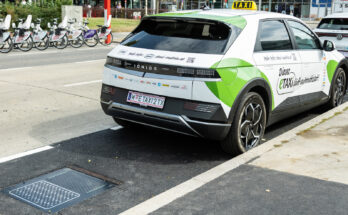 Elektromobil Hyundai Ioniq 5 jako elektrické taxi ve Vídni vybavené speciálním konektorem pro rychlé a snadné nabíjení. foto: (c) WKV Barbara Lachner.