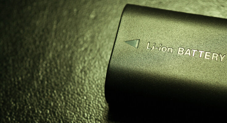 Malá li-ion baterie. foto: Shutterstock
