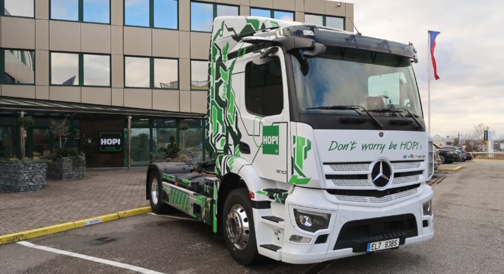 Společnost HOPI Logistics nabízí komplexní soubor logistických služeb, které jsou přizpůsobeny různorodým potřebám klientů. foto: Mercedes-Benz