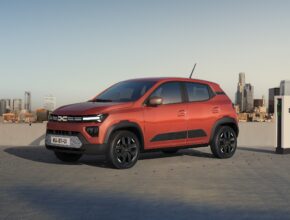 Objednávky nového modelu Spring začínají ve České republice 17. dubna, první dodávky v září. Zaváděcí cena elektromobilu 419 900 Kč. foto: Dacia