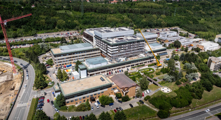 Nemocnice Na Homolce bude šetřit desítky milionů ročně jen na energiích. foto: Nemocnice na Homolce