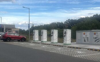 Upgradovaný dobíjecí hub v Úvalech u Prahy. foto: ČEZ