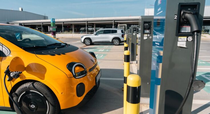 Spotřeba na dobíjecích stanicích PRE POINT je o polovinu vyšší než vloni. Počet transakcí vzrostl na 531 000. foto: PRE